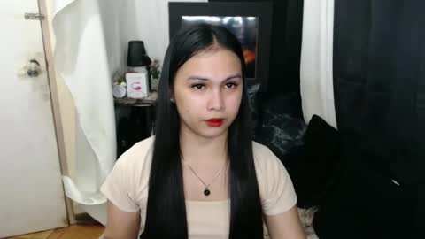 Snapshot of diane_intownx chatting on January 18, 2025, 11:43 am Diane online show from January 18, 2025, 11:43 am