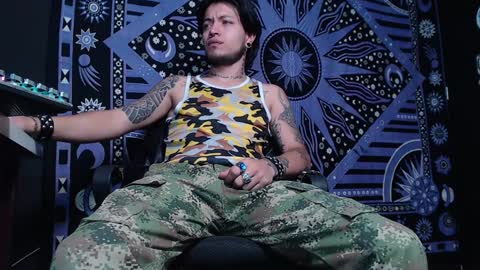 DICAPRIO online show from February 2, 2025, 5:15 pm