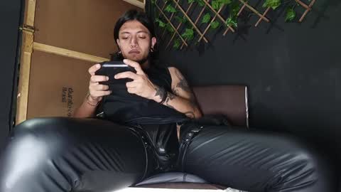 DICAPRIO online show from September 24, 2025, 4:16 am