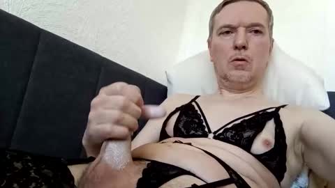 Antonio online show from May 1, 2026, 10:31 am