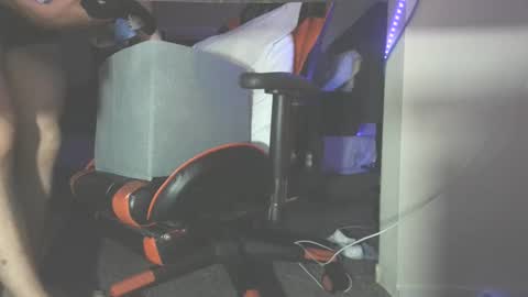 Dick And Muscle online show from October 1, 2025, 10:16 pm