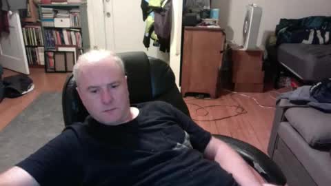 Snapshot of dickflasher5 chatting on January 3, 2025, 8:00 am Richard Fleischer online show from January 3, 2025, 8:00 am