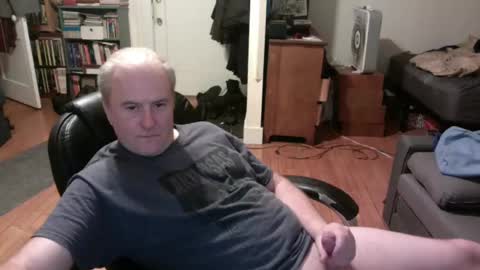 Snapshot of dickflasher5 chatting on February 14, 2025, 8:42 am Richard Fleischer online show from February 14, 2025, 8:42 am