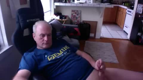 Snapshot of dickflasher5 chatting on February 9, 2026, 5:06 pm Richard Fleischer online show from February 9, 2026, 5:06 pm