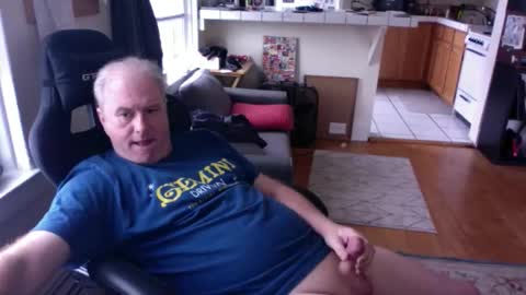 Snapshot of dickflasher5 chatting on February 10, 2026, 4:22 pm Richard Fleischer online show from February 10, 2026, 4:22 pm
