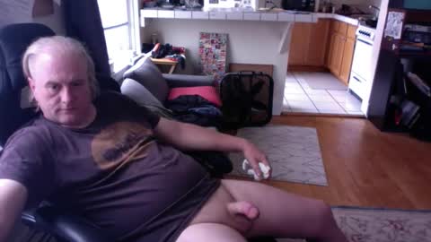 Snapshot of dickflasher5 chatting on March 5, 2026, 6:59 pm Richard Fleischer online show from March 5, 2026, 6:59 pm