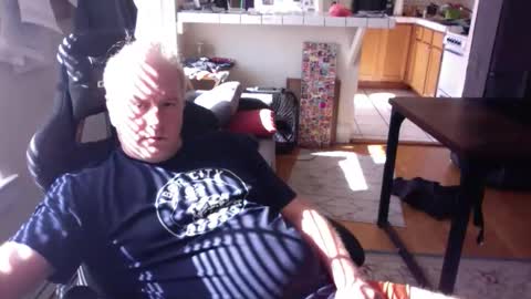 Snapshot of dickflasher5 chatting on April 5, 2026, 3:42 pm Richard Fleischer online show from April 5, 2026, 3:42 pm