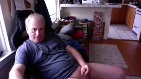 Snapshot of dickflasher5 chatting on April 9, 2026, 9:53 pm Richard Fleischer online show from April 9, 2026, 9:53 pm