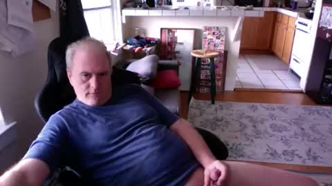 Snapshot of dickflasher5 chatting on April 13, 2026, 5:40 pm Richard Fleischer online show from April 13, 2026, 5:40 pm
