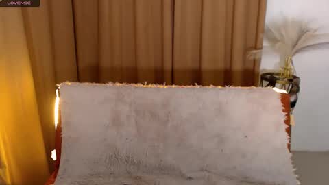 Snapshot of dickforlillyx chatting on February 12, 2025, 9:42 am Dickforlillyx online show from February 12, 2025, 9:42 am