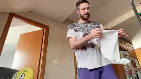 Snapshot of dickjulian chatting on February 28, 2025, 12:20 pm Im Julian all cum shot videos here online show from February 28, 2025, 12:20 pm