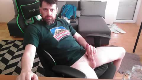 dickstaza online show from August 1, 2026, 7:51 am