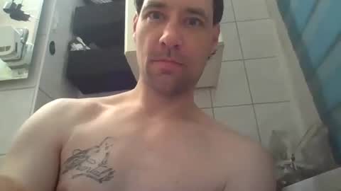 dickxxxd online show from December 20, 2025, 7:43 pm