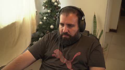 Snapshot of dicristalino chatting on December 2, 2024, 5:59 pm Cristian Dipolino online show from December 2, 2024, 5:59 pm