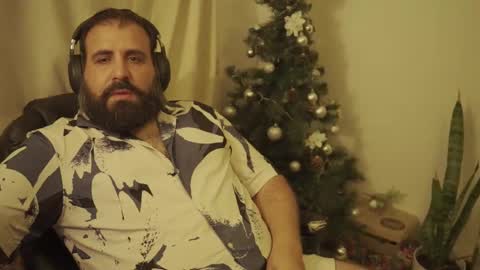 Snapshot of dicristalino chatting on December 13, 2024, 12:42 am Cristian Dipolino online show from December 13, 2024, 12:42 am