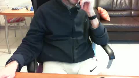didonc from france..... online show from April 24, 2026, 7:16 pm