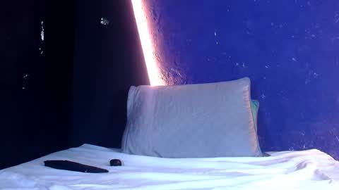 Diego online show from February 28, 2025, 5:48 pm