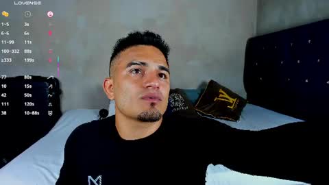Snapshot of diegoalejandro_ chatting on July 30, 2026, 5:17 am Diego Alejandro online show from July 30, 2026, 5:17 am