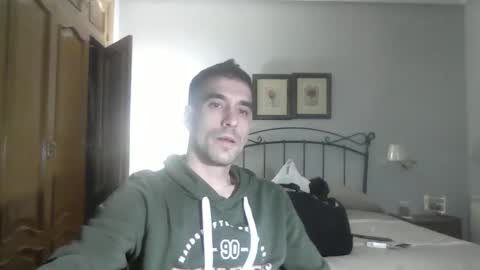 Snapshot of dieguito124 chatting on March 9, 2025, 7:15 pm dieguito124 online show from March 9, 2025, 7:15 pm