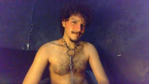 diemond_latinx98 online show from April 16, 2026, 11:29 pm