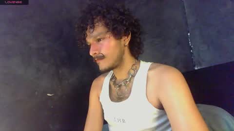 Snapshot of diemond_latinx98 chatting on June 15, 2026, 8:22 pm diemond_latinx98 online show from June 15, 2026, 8:22 pm
