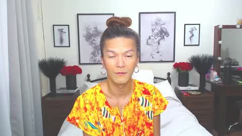 Dennesse online show from March 9, 2025, 6:39 am