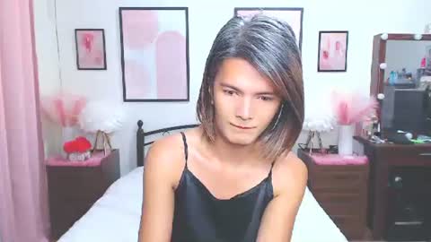 Dennesse online show from March 14, 2026, 4:07 am