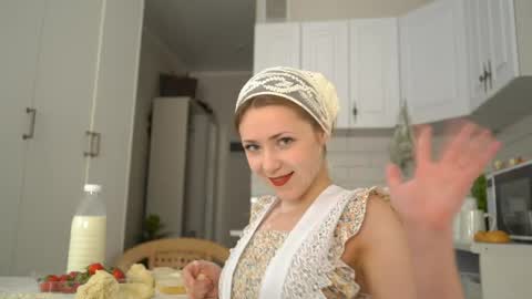 Sophie online show from May 3, 2026, 3:51 pm