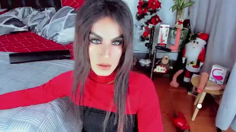 Snapshot of difiortiffany chatting on December 24, 2024, 2:10 am difiortiffany online show from December 24, 2024, 2:10 am