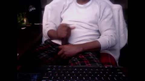 Snapshot of digitalpimpn chatting on January 28, 2025, 2:21 pm The Digital Pimp.... online show from January 28, 2025, 2:21 pm