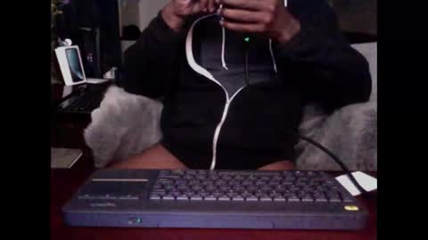 Snapshot of digitalpimpn chatting on November 26, 2025, 11:22 am The Digital Pimp.... online show from November 26, 2025, 11:22 am