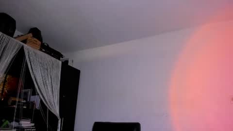 Snapshot of diiego_xxx chatting on June 1, 2026, 11:56 am diiego_xxx online show from June 1, 2026, 11:56 am