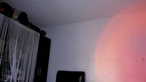 Snapshot of diiego_xxx chatting on June 6, 2026, 8:13 pm diiego_xxx online show from June 6, 2026, 8:13 pm