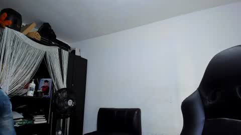 Snapshot of diiego_xxx chatting on July 18, 2026, 3:16 pm diiego_xxx online show from July 18, 2026, 3:16 pm