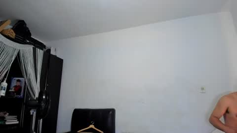 Snapshot of diiego_xxx chatting on July 19, 2026, 4:00 pm diiego_xxx online show from July 19, 2026, 4:00 pm