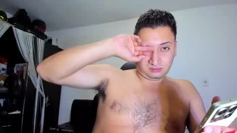 Snapshot of diiego_xxx chatting on July 31, 2026, 12:54 am diiego_xxx online show from July 31, 2026, 12:54 am
