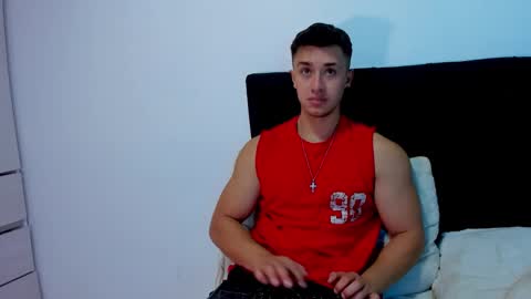 Snapshot of dilan_coy chatting on January 27, 2025, 4:01 pm Dilan Coy online show from January 27, 2025, 4:01 pm
