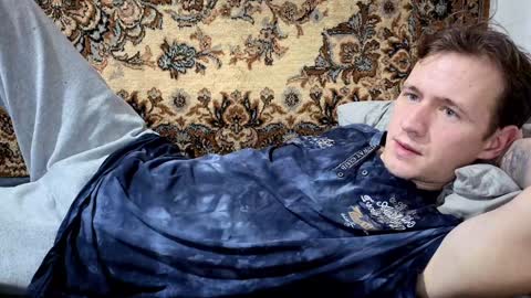 Snapshot of dimastyzzz chatting on January 10, 2025, 2:34 pm Dimetriusen online show from January 10, 2025, 2:34 pm