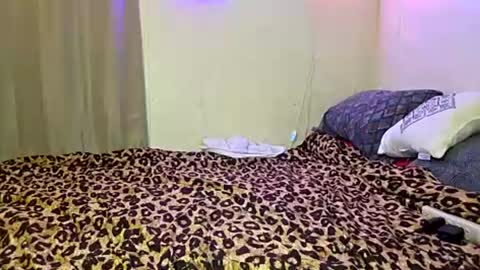Snapshot of dimepiecexxx chatting on June 19, 2026, 7:12 am Sofie online show from June 19, 2026, 7:12 am