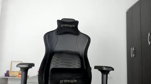 Snapshot of dimitricaruso chatting on March 1, 2025, 3:43 am dimitricaruso online show from March 1, 2025, 3:43 am