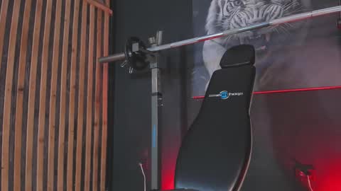 Snapshot of dimitrideluxe chatting on November 20, 2025, 8:08 pm Dimitri online show from November 20, 2025, 8:08 pm