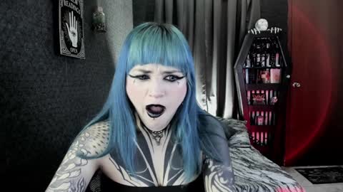 Snapshot of dimmuanddarkness chatting on February 7, 2025, 3:55 am dimmuanddarkness online show from February 7, 2025, 3:55 am