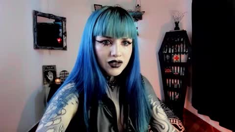 Snapshot of dimmuanddarkness chatting on October 17, 2025, 9:23 am dimmuanddarkness online show from October 17, 2025, 9:23 am