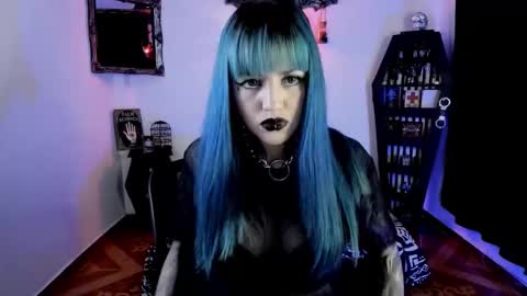 Snapshot of dimmuanddarkness chatting on November 20, 2025, 8:03 am dimmuanddarkness online show from November 20, 2025, 8:03 am