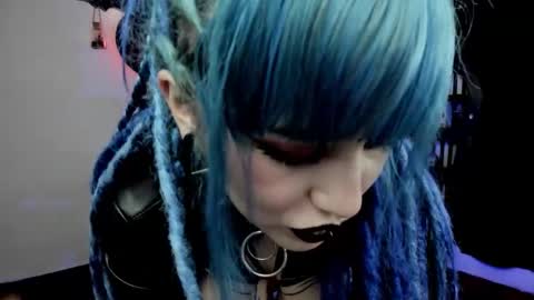 dimmuanddarkness online show from January 9, 2026, 8:32 pm