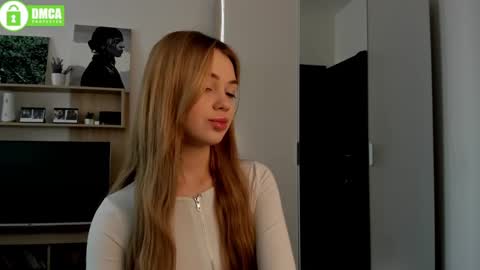 Dina online show from February 21, 2025, 8:07 am