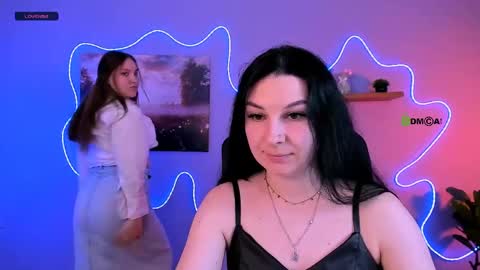 Snapshot of dina_bloom chatting on May 24, 2026, 7:19 pm dina_bloom online show from May 24, 2026, 7:19 pm