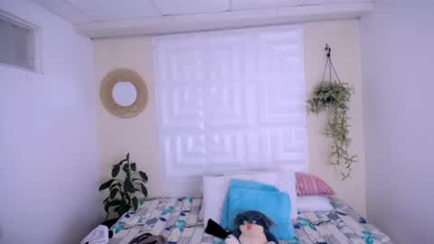 Snapshot of dina_mcry chatting on June 17, 2026, 5:36 pm DINA online show from June 17, 2026, 5:36 pm