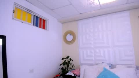 Snapshot of dina_mcry chatting on July 15, 2026, 5:18 pm DINA online show from July 15, 2026, 5:18 pm