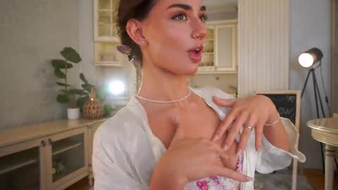Snapshot of dinacaguimbal chatting on May 23, 2026, 3:45 am Dina and ill be glad to be here with you follow to me online show from May 23, 2026, 3:45 am